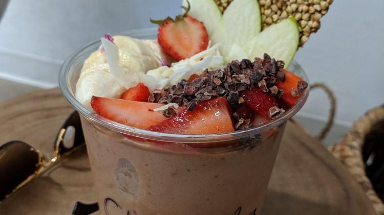 Chocolate Maca · banana, cacao, maca, dates, almond butter, almond milk, plant-based protein