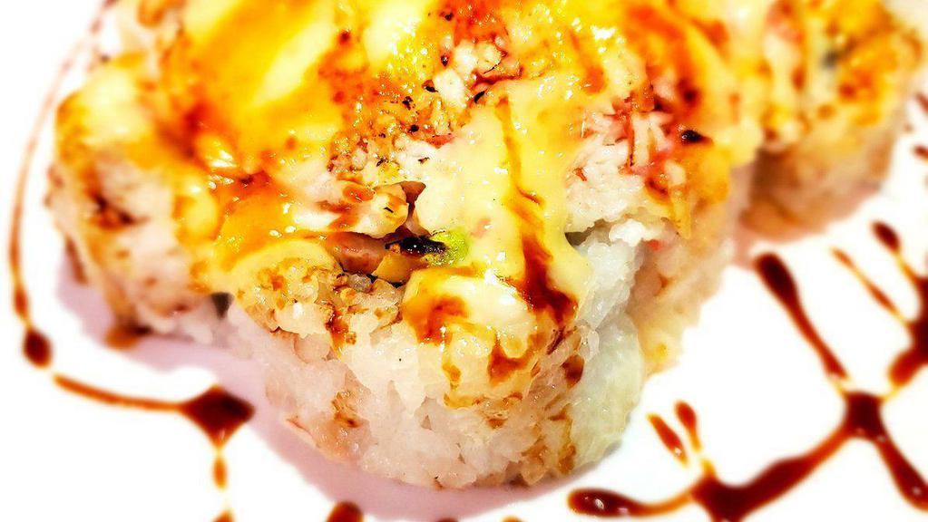 Baked California · In: crab stick, cream cheese, avocado / out: crabmeat, crunch, spicy mayo, bake sauce.