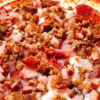 Maialona Pizza · Tomato sauce, mozzarella, pepperoni, ham, sausage and salami.