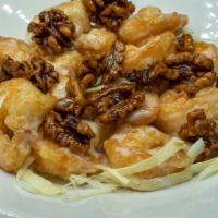 Honey Walnut Shrimp · Deep-fried shrimp cooked with sweet mayonnaise & topped with walnuts.