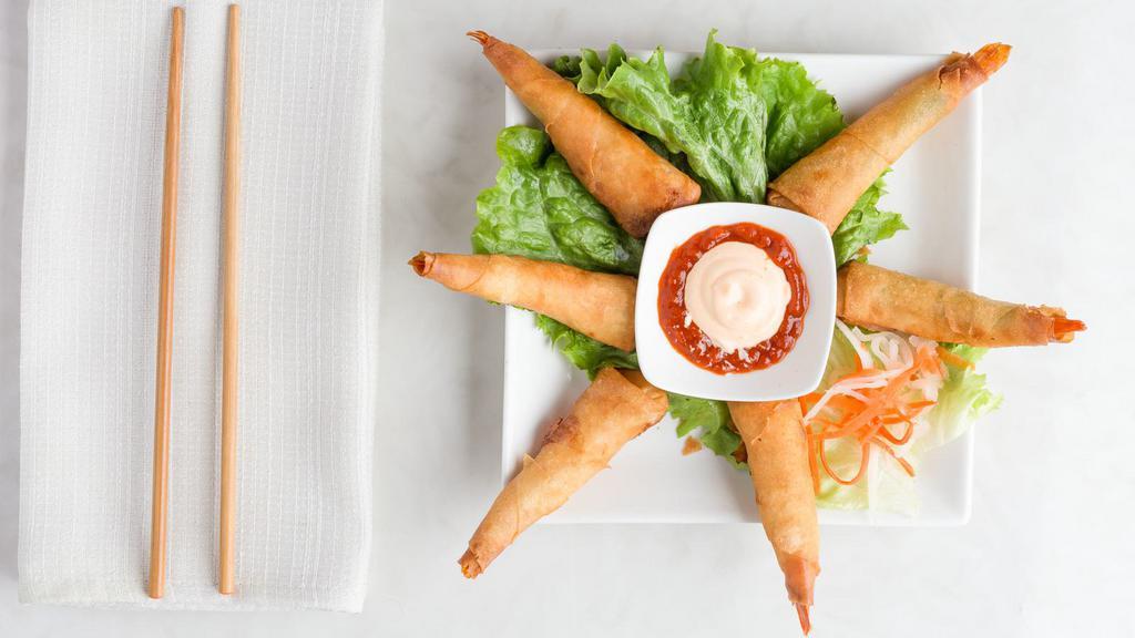 Tôm Cuốn Hành Lá - Prawns Wraps  · Deep fried prawns wrap in scallion. Six pieces.