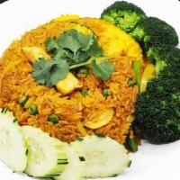 Pineapple Fried Rice · Seasonal vegetables, pineapples, onions, and fried tofu.
Stir-fried with jasmine rice and fl...