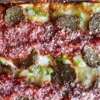 Gluten Free Meatball (Dd) · Sliced meatballs, green peppers, grated parmesan, and Detroit sauce. THE MEATBALLS CONTAIN G...