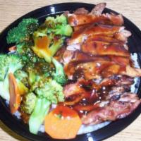 Chicken Bowl · Grilled chicken with steamed brocolli, carrots and rice.
With our teriyaki sauce on.
Extra c...