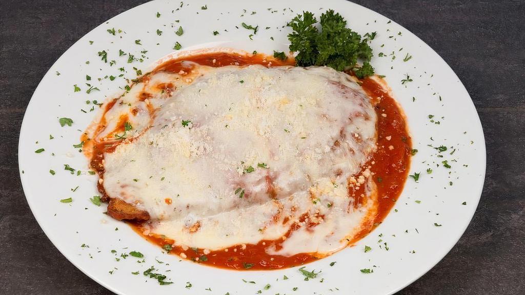 Chicken Parmigiana · san marzano tomato sauce, mozzarella