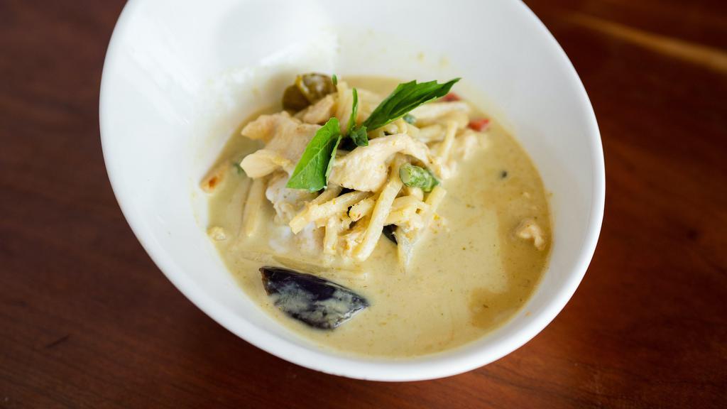 Green Curry · Eggplant, bamboo shoots, red bell pepper, basil, and green beans.