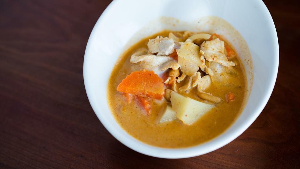 Mussamun Curry · Potato, carrot, onion, and peanut.