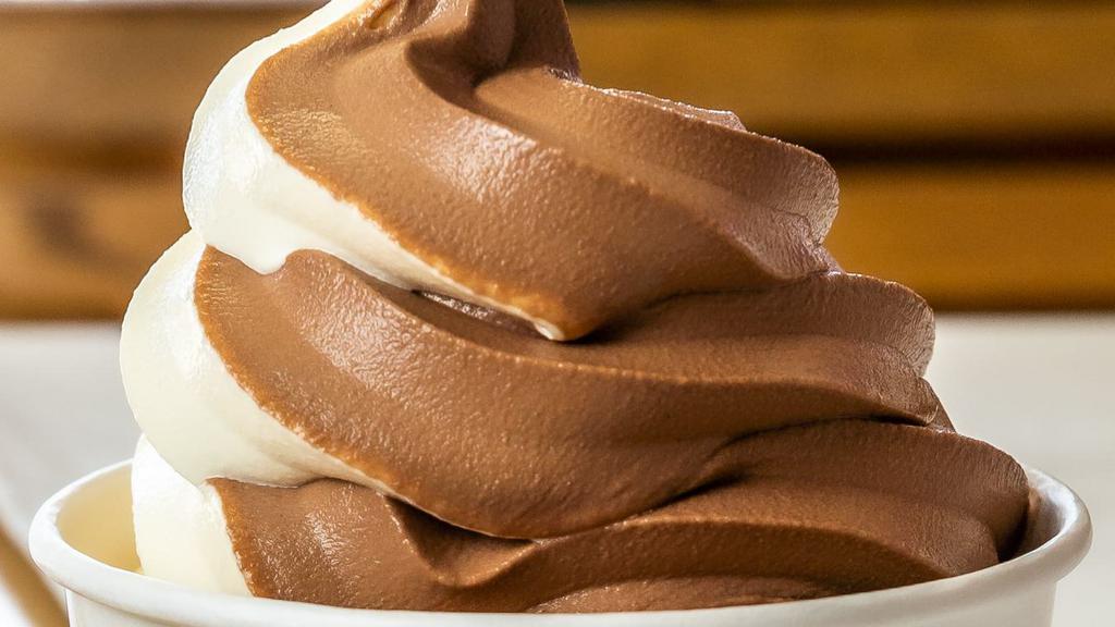 French Vanilla · 6oz. Low fat frozen yogurt. Contains milk, egg. 110 calorie.