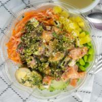Rainbow Bowl · Tuna, salmon, tofu, green onion, seaweed, fish egg, crab salad, egg, cucumber, carrot, edama...