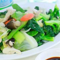 Steamed Chicken & Mixed Vegetables · A garden variety of fresh Asian and Western vegetables carefully steamed, at over 500⁰F and ...