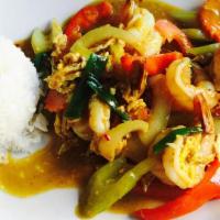 Pong Ga Ree Prawns · Prawns stir fried in pong ga ree curry sauce with eggs, green onions, onions, carrots, celer...