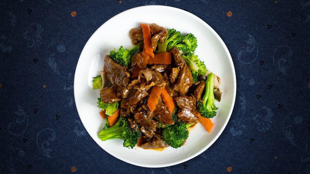 Broccoli Beef · Broccoli and beef stir-fried with sauce.
