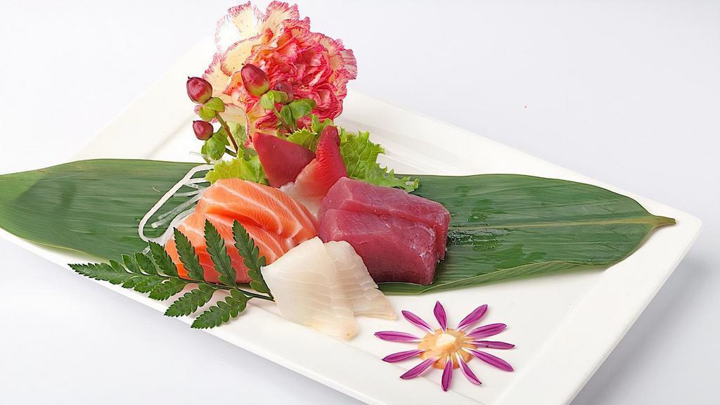 Sashimi Appetizer  · 6 pieces of assorted sashimi