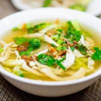 Rice Or Egg Noodle Soup With Chicken / Hủ Tíu Hoặc Mì Gà · 