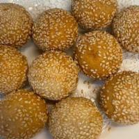Sesame Balls (10) · With red bean.