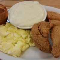 Combo Dinner · 3 chicken wingettes, two pieces of catfish, two sides and cornbread