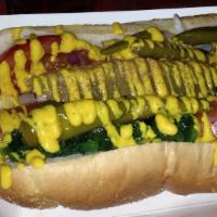 Chicago Style · Mustard, sweet pickle, relish, onions, tomatoes, celery salt.