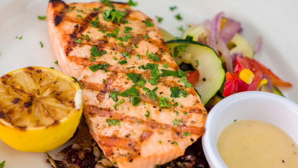 Grilled Salmon · norwegian + seasonal grains + vegetable medley + grilled lemon wedge.

*raw or undercooked meat may increase your risk of food borne illness.