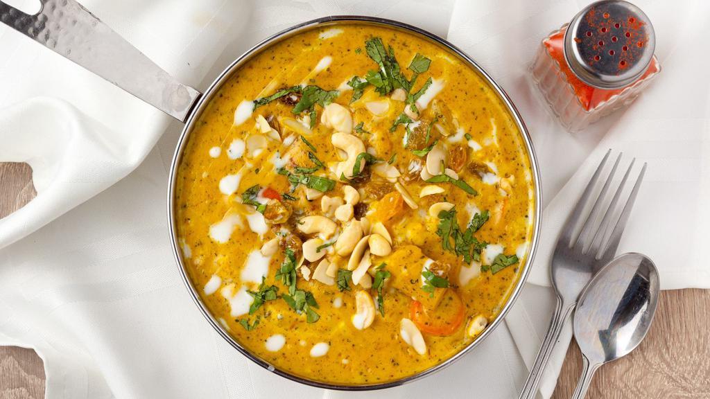 Vegetable Korma · Vegetables sautéed in a saffron cashew nut curry.