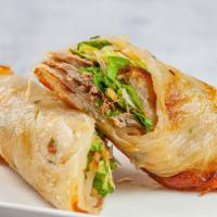  Braised Beef Pancake Rolls /  牛肉卷饼 · 