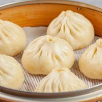 Mama'S House Special Bao With Beef /  李家招牌牛肉包子(6Pcs) · Make it fried for an extra cost.