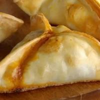  Spinach &  Parmesan Empanadas  (6 U Ready To Bake - Fry) · Argentinian Traditional SPINACH Empanadas.  Ingredients:  Spinach, Red bell pepper,  Green b...