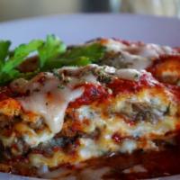 Lorrie'S Lasagna · Ricotta, Italian sausage, ground beef, marinara sauce, mozzarella, pecorino.