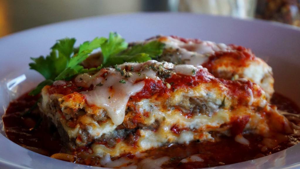 Lorrie'S Lasagna · Ricotta, Italian sausage, ground beef, marinara sauce, mozzarella, pecorino.
