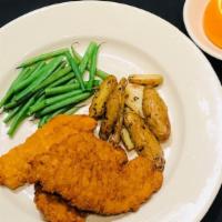Chicken Tenders · breaded chicken, served with potato chips 540/600cals .