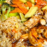 Hibachi Chicken & Shrimp · Hibachi Style Chicken and Shrimp with wok sauteed vegetables and fried rice.  Served with mu...