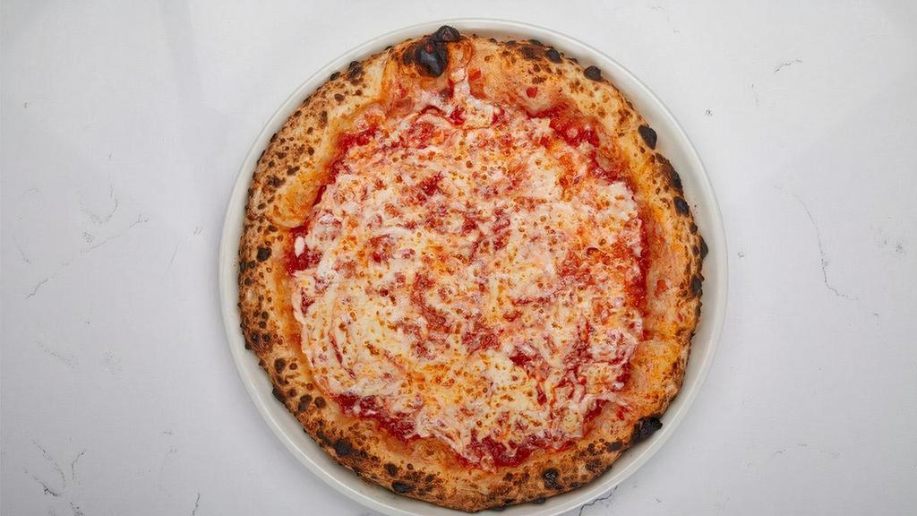 Primo Cheese · tomato sauce, provola, mozzarella.