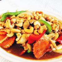 King Of Cashew · Roasted cashew nuts, bell, onion, mushrooms, carrots in special sweet chili sauce.