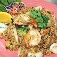 Andaman Chili F/R (Seafood) · Owner's favorite, Seafood Chili fried Rice with Egg, onion, tomato, broccoli, Calamari, Praw...