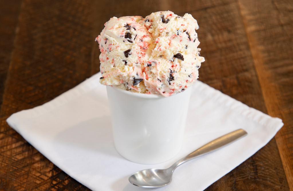 Thomas Paine'S Common Sense Peppermint Concoction · Peppermint ice cream with bits of peppermint candy and dark chocolate flakes