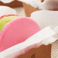 Macaron Ice Cream · Allergen: contain milk, egg & Almond