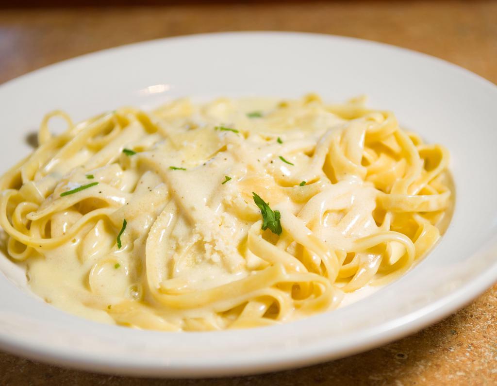 Alfredo · White sauce with heavy cream and parmesan