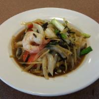 Ginger · Stir fried fresh ginger with onions, mushroom, black mushroom, and green onions in house spe...