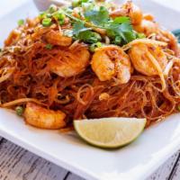 N7 Pad Thai With Woonsen Noodle · Stir-fried glass noodle with delicious pad Thai sauce, egg, and bean sprout. Topped with gre...