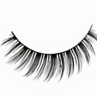 Cme  Natural - Jennie · These lashes add delicate volume without being too overpowering. The Jennie lash is perfect ...
