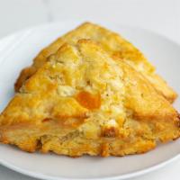 Apricot & White Chocolate Scone · Sweet scone filled with dried apricot and Belgian white chocolate callets.