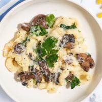 Popeye'S Mac · Fresh Spinach and Mushrooms cooked in a blend of creamy cheese