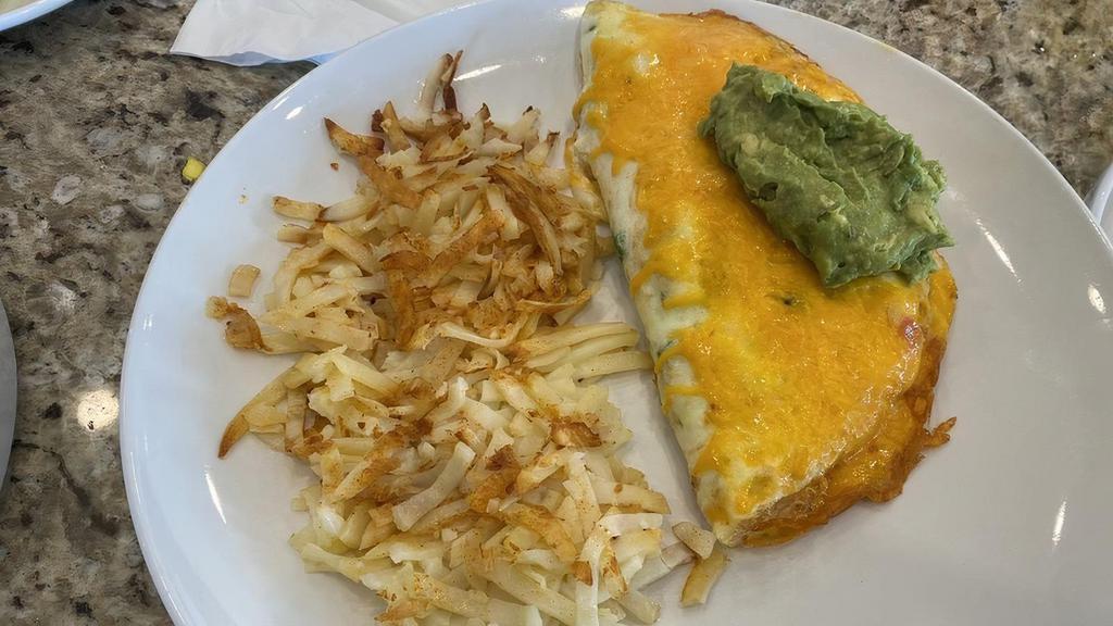 Lean & Green · Egg whites, mushroom, tomato, onion, green bell pepper, cheddar cheese, & smashed avocado. Served with choice of breakfast potatoes or hash browns, and toast or fresh fruit.