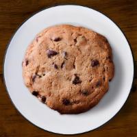 2 Chocolate Chip Cookies · 
