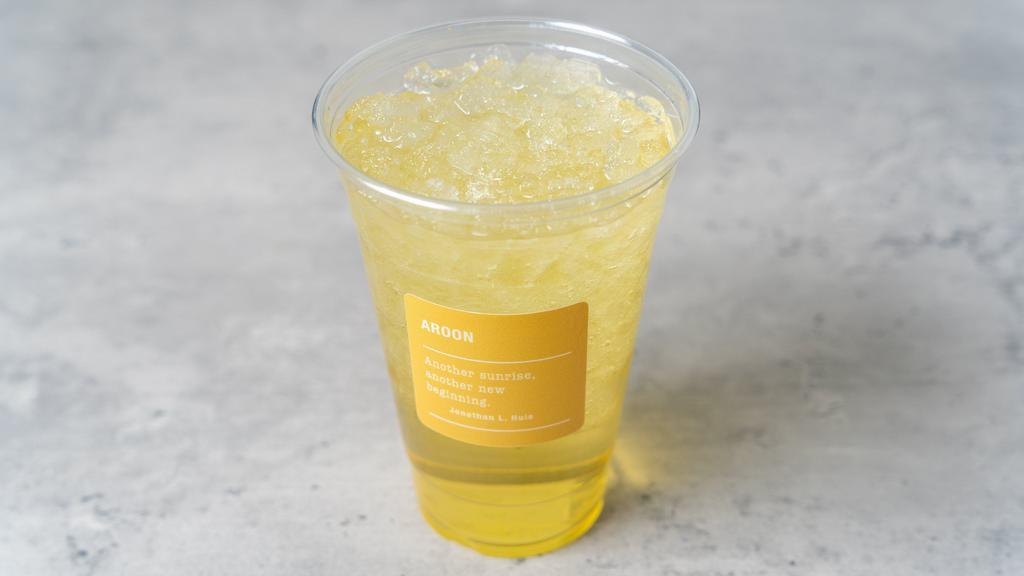 Iced Lemon Honey Tea · 