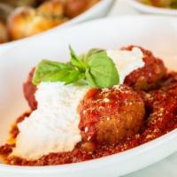Meatballs & Ricotta · Meatballs Served With Tomato Sauce, Garnished With Grated Cheese & Topped With Ricotta Cheese