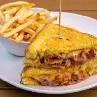 Brewer'S Grilled Cheese · Roasted pork, bacon, tomatoes, jack & cheddar cheeses, IPA honey mustard.
