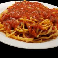 Chef'S Choice Pasta · Perfectly cooked pasta, covered in your choice of 1 of our signature sauces.( pasta with mar...