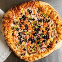 Natural Pizza · Red onion, fresh mushrooms, green pepper, and black olives.
