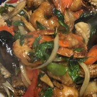 Basil Seafood · Stir fried prawn, squid, fish, scallop, mussel with sauce, onion, bell pepper, mushroom, bab...