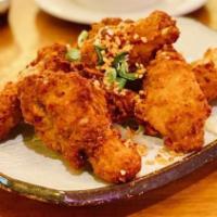 Firehouse Chicken Wings /香辣雞翼 (5) · Spicy.